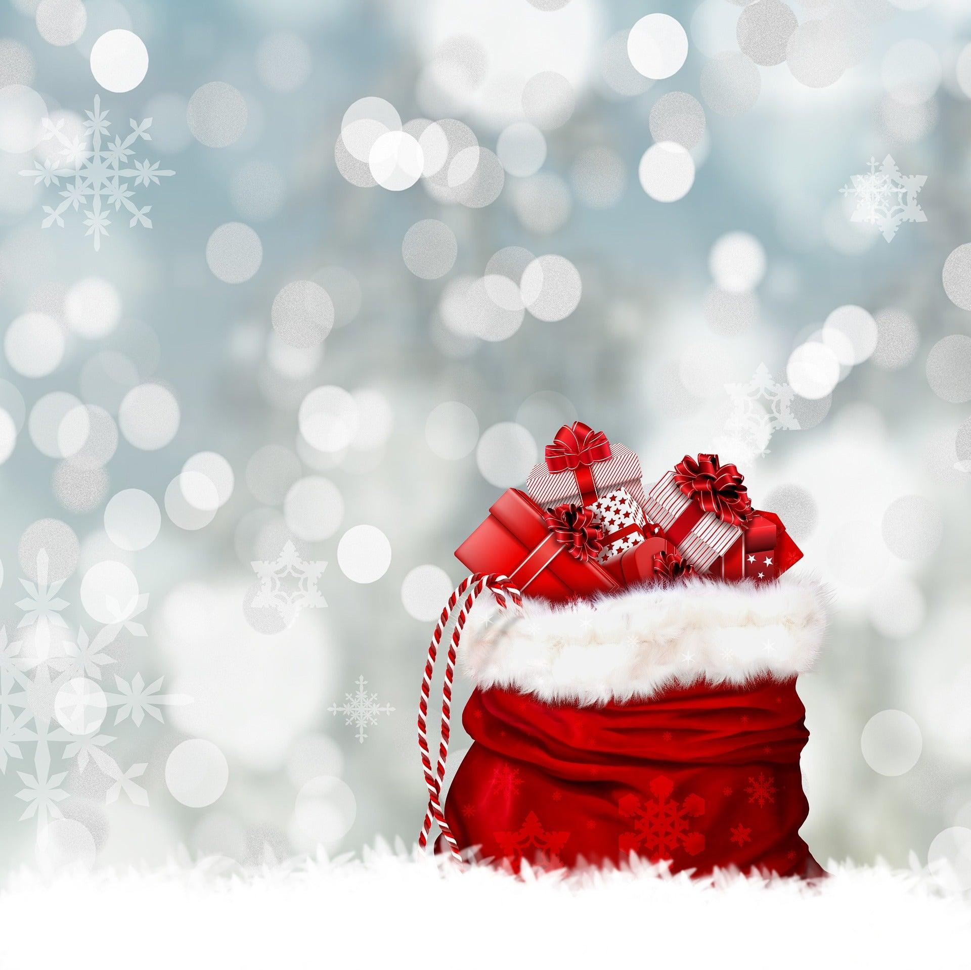 Top 10 Holiday Gifts for Female Runners