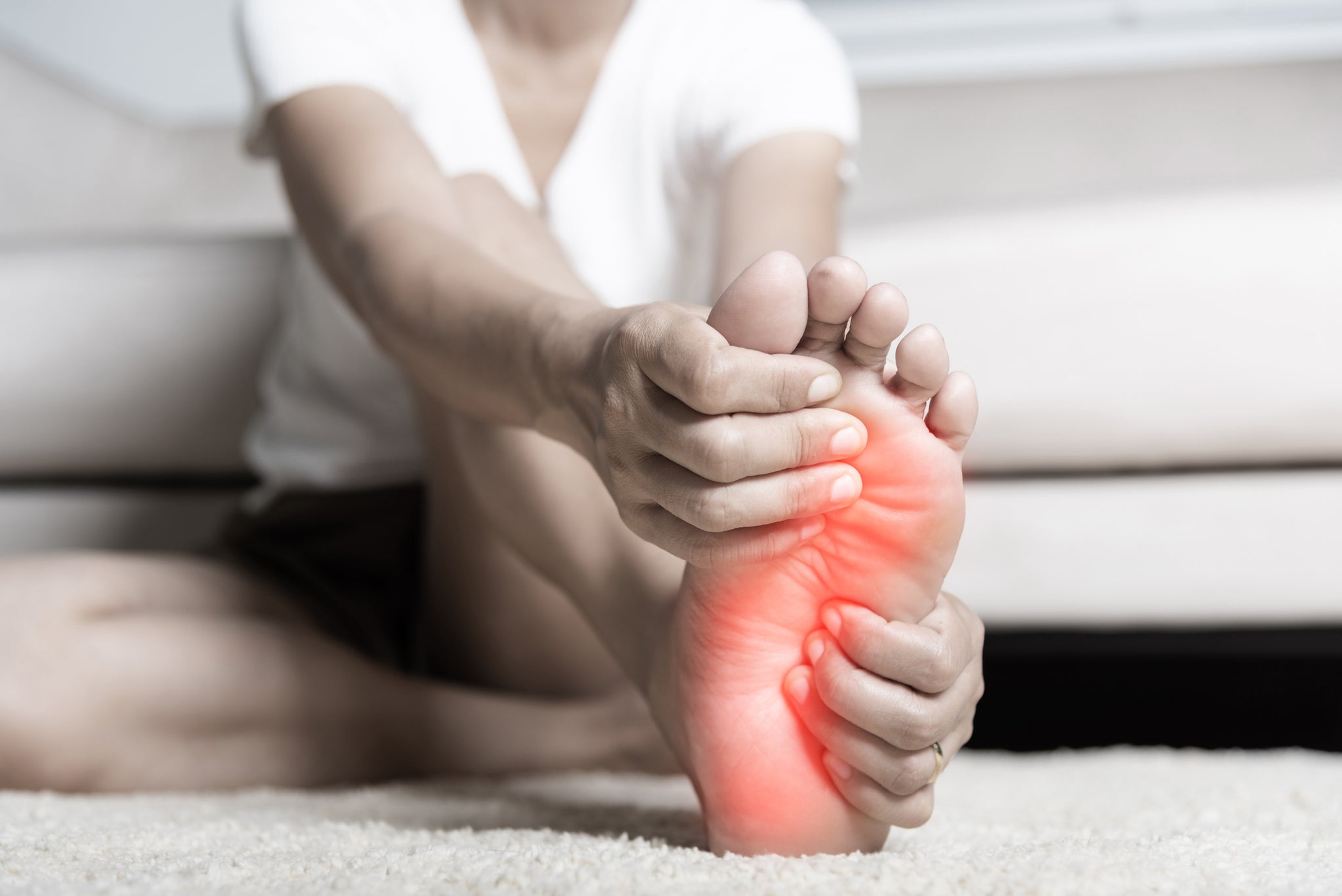 How Compression Socks Ease Nerve Pain