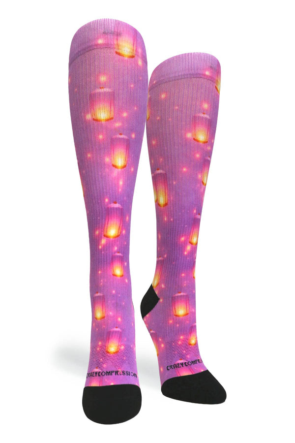 Medias de compresión de venta libre 360 ​​Spring Stripes (estándar y extra anchas) 