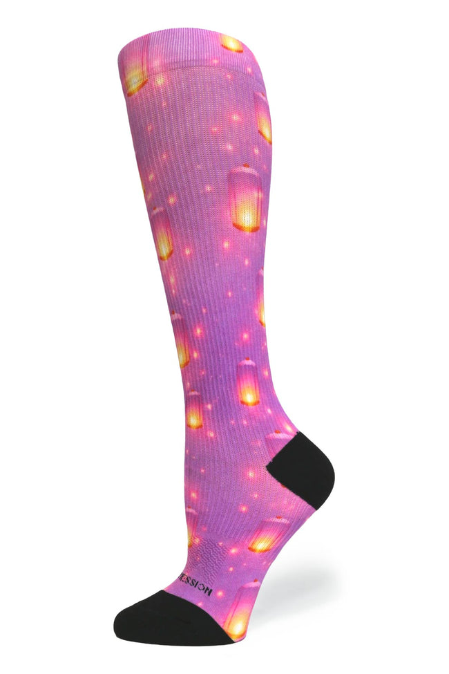 Medias de compresión de venta libre 360 ​​Spring Stripes (estándar y extra anchas) 