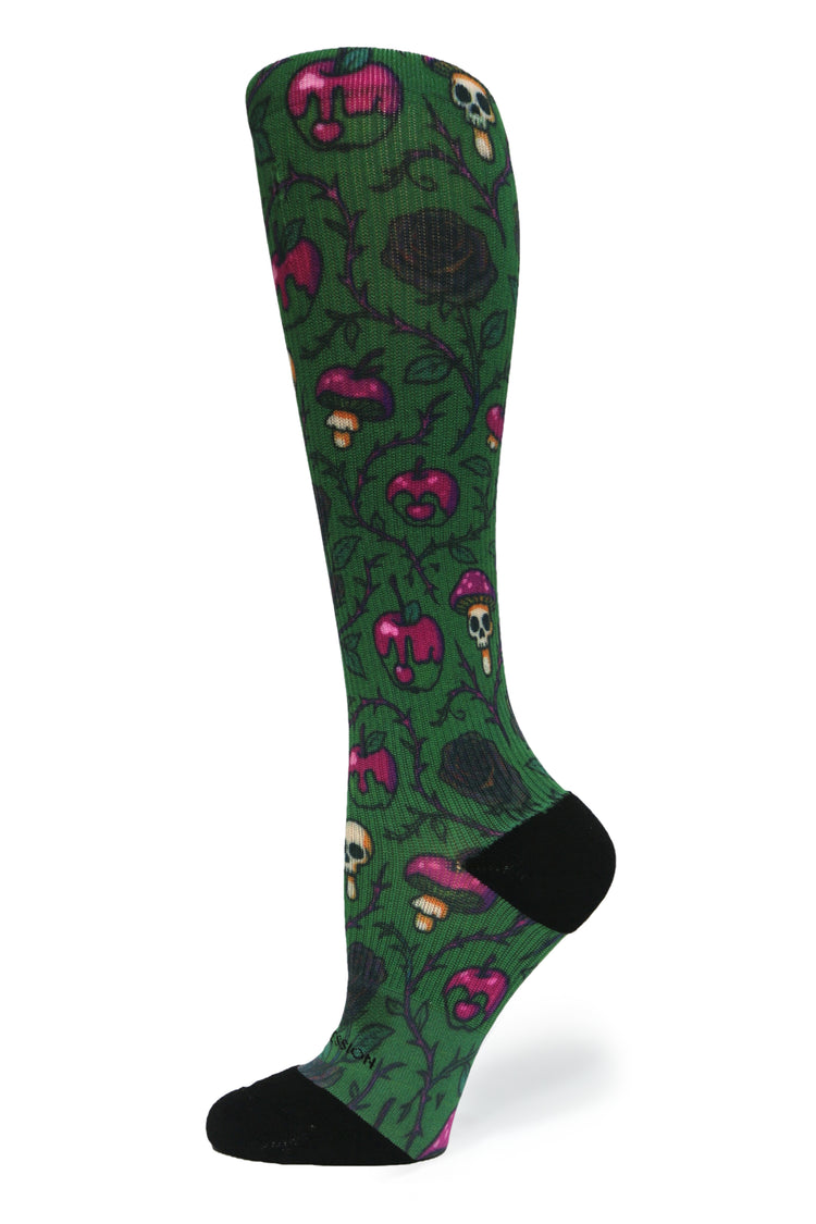 Medias de compresión de venta libre 360 ​​Dark Skulls (estándar y extra anchas) 