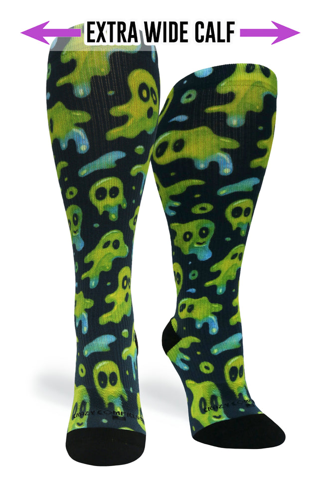 Medias de compresión de venta libre 360 ​​Dark Skulls (estándar y extra anchas) 