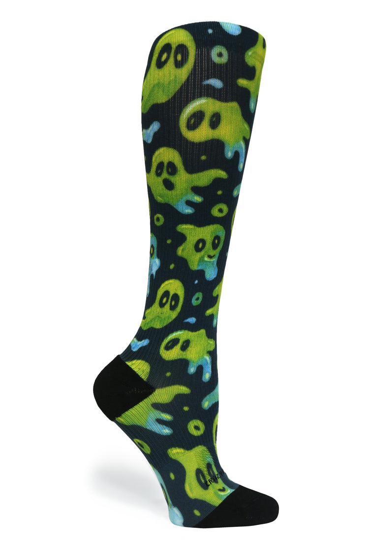 Medias de compresión de venta libre 360 ​​Dark Skulls (estándar y extra anchas) 
